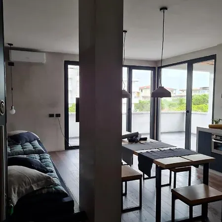 Attico Vista Mare Golem (Tirana)